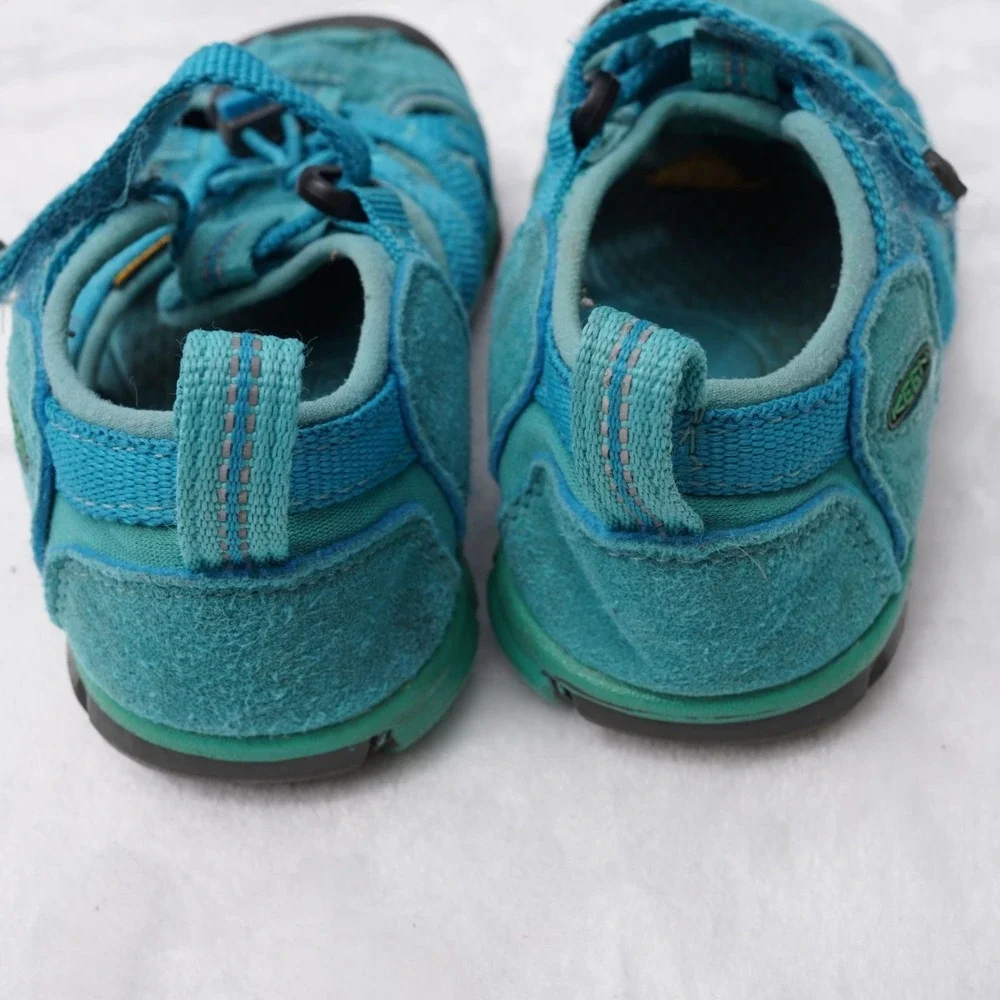 Keen Newport H2 Kids Size 10 Sandals Shoes‎ Slingback Casual Turquoise Hiking
